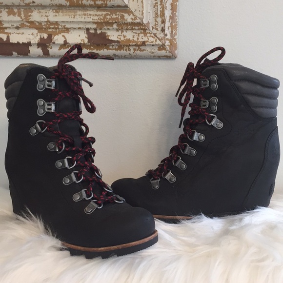 sorel conquest wedge black